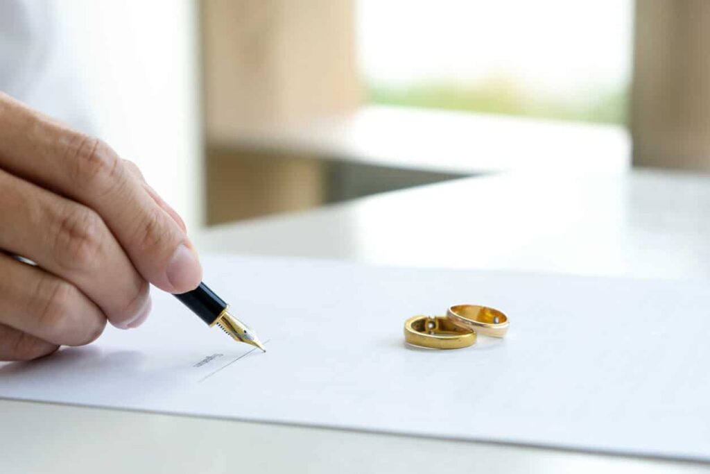 contract signed before marriage